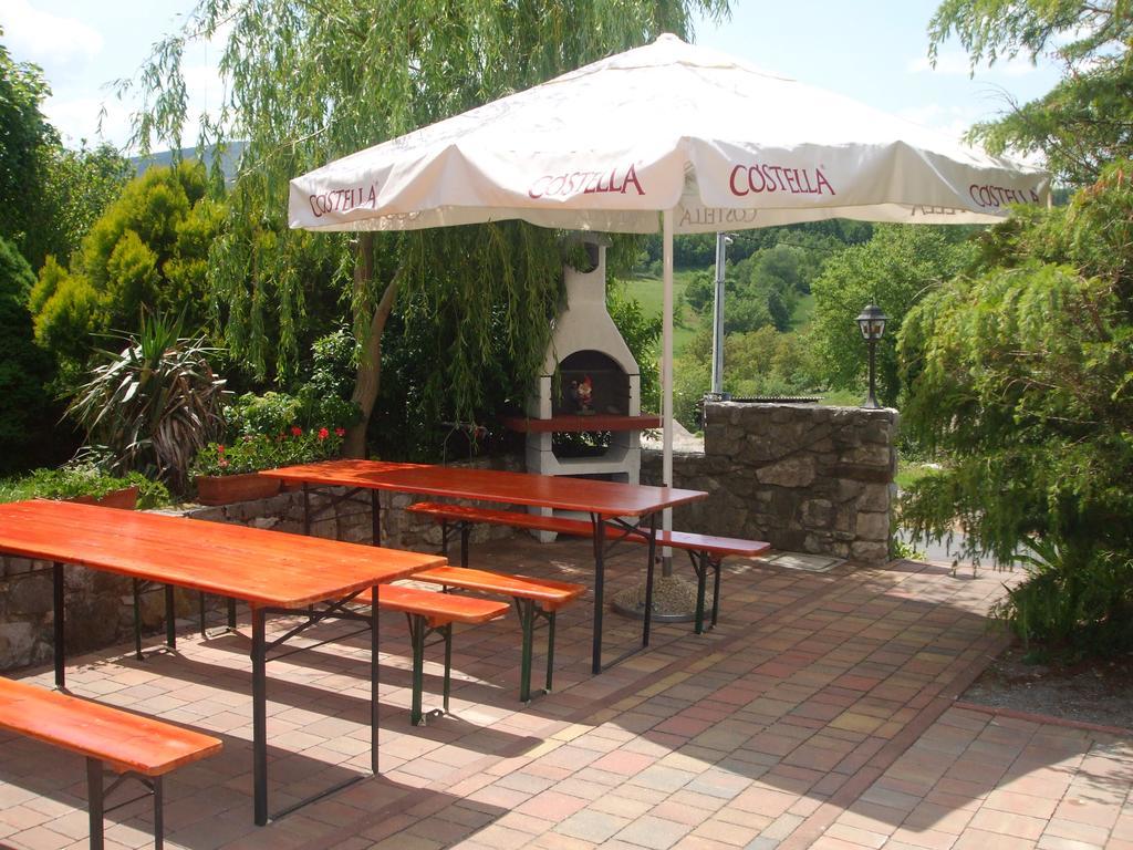 Osterija Na Planinci Divača Exterior foto